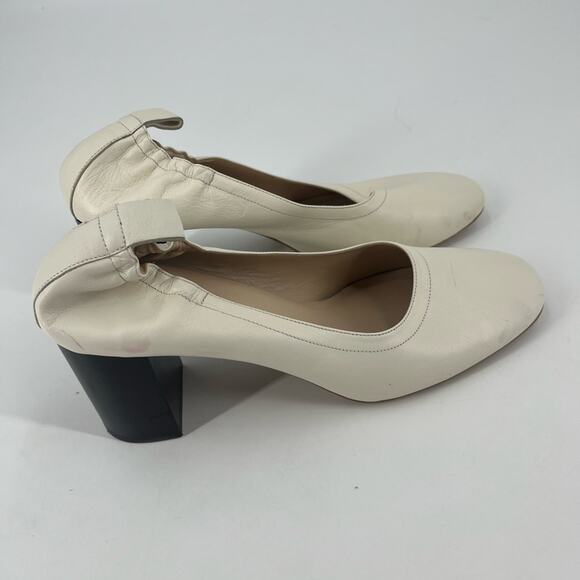 EVERLANE Cream Slip On Block Heels 100% Italian Leather Size 10 - Picture 1 of 9